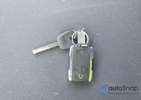 2016 Chevrolet Silverado 1500 2Lt из США, поврежденный, VIN 1GCVKREC5GZ169931